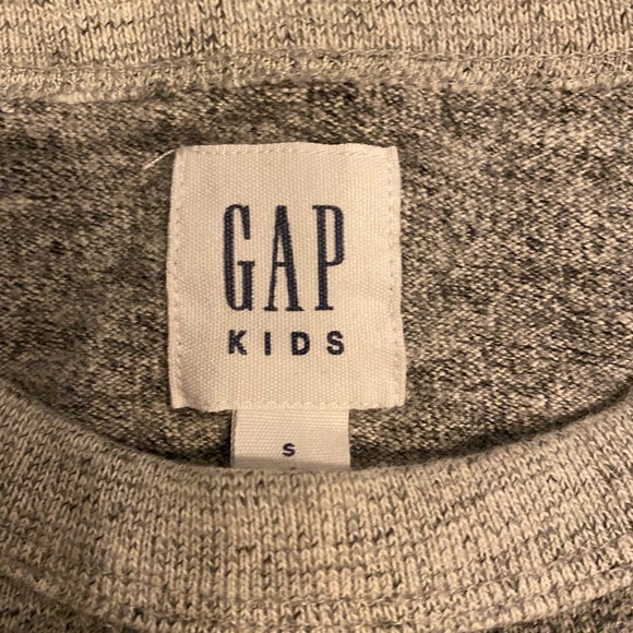 Kids gap sweatshirt size small - Picture 2 of 2